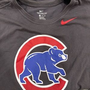 NIKE Charcoal Grey Cubs Shirt XL